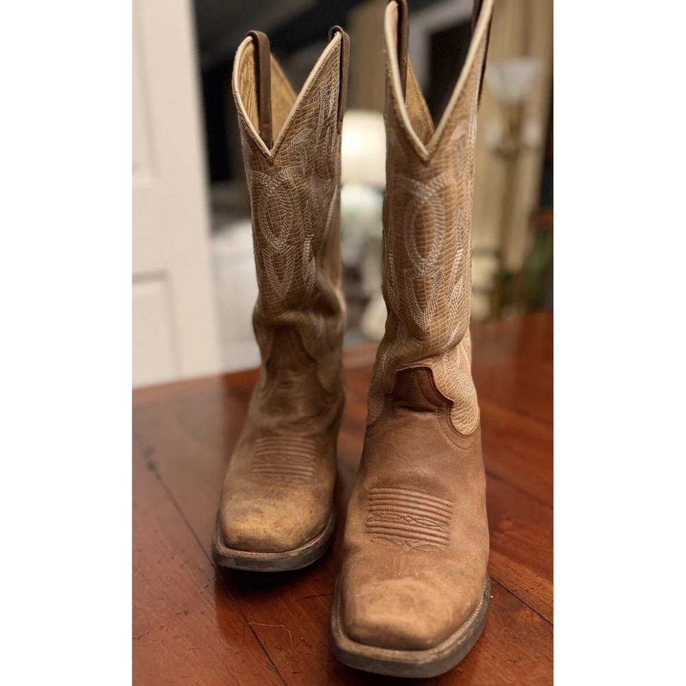 Shyanne Women's 7.5 Lasy Floral Embroidered Leather Western Boots w/h Square Toe
